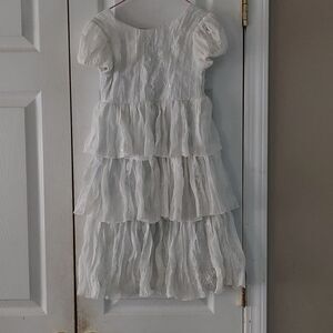 Malley  Too lace and layered white with blue lined dress Sz 6